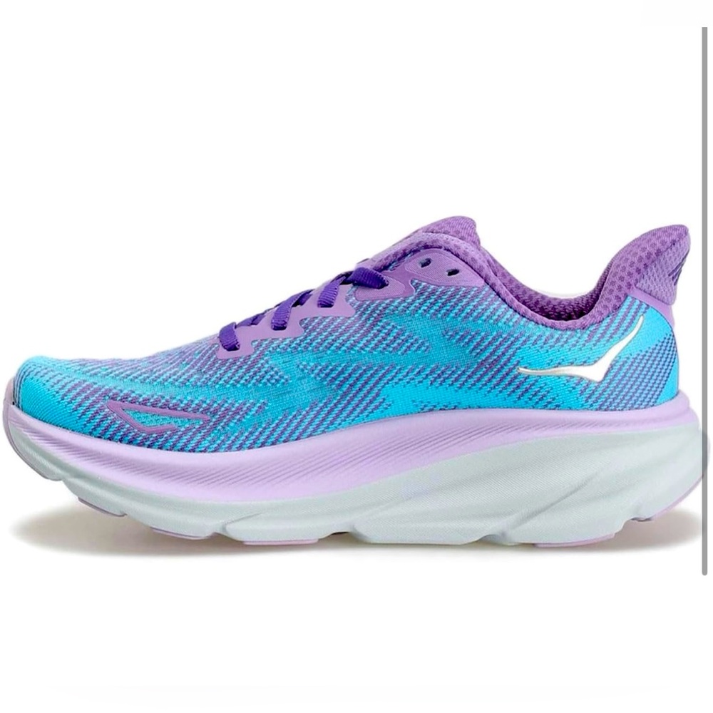 HOKA Clifton 9 Sneaker - Chalk Violet/Pastel Lilac
